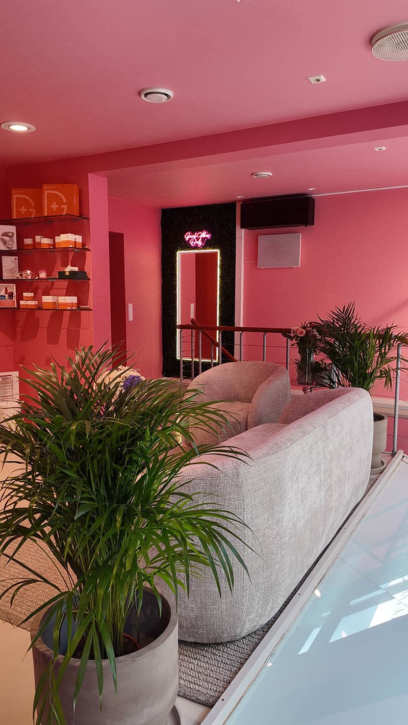 Clinic interior 1