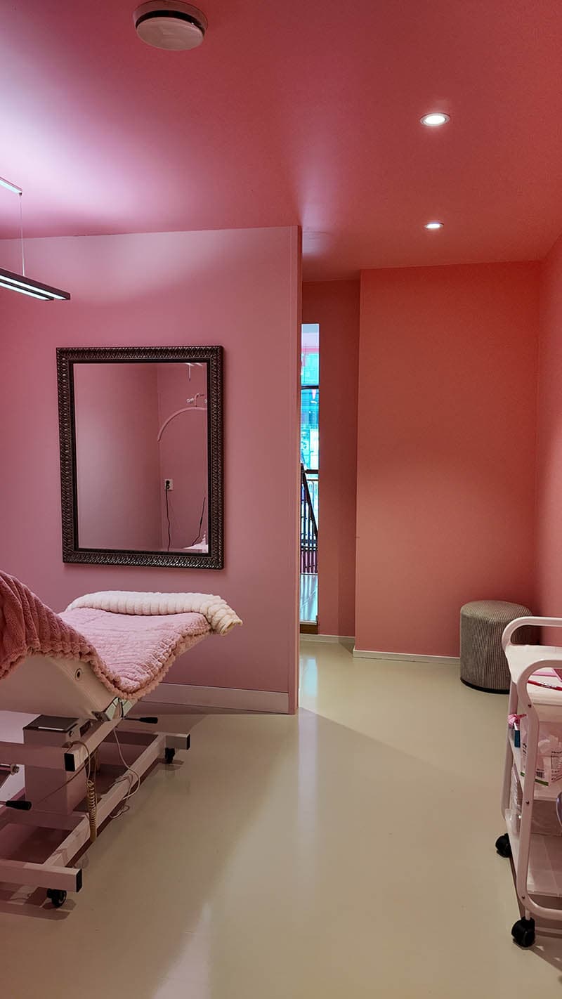 Clinic interior 5